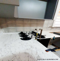 /album/stratifie-compact-hpl-cuisine-salle-de-bain-et-exterieur/ventouse-plan-de-travail-compact-3-jpg/